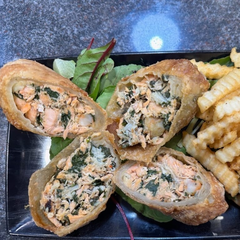 Fresh Seafood Delights: Southern and Soul-Food Favorites